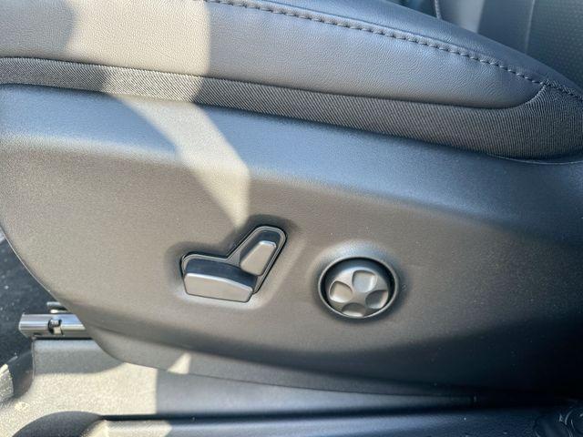 new 2026 Chrysler Pacifica car, priced at $42,862