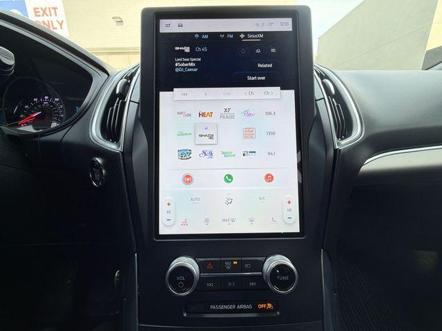 used 2023 Ford Edge car, priced at $27,555