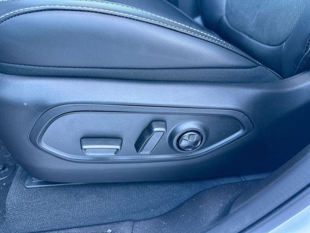 new 2026 Jeep Grand Cherokee car, priced at $40,670
