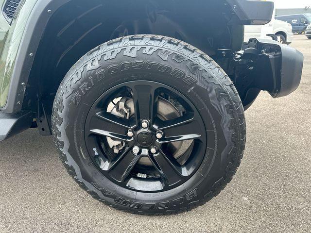 used 2022 Jeep Wrangler Unlimited car, priced at $33,888