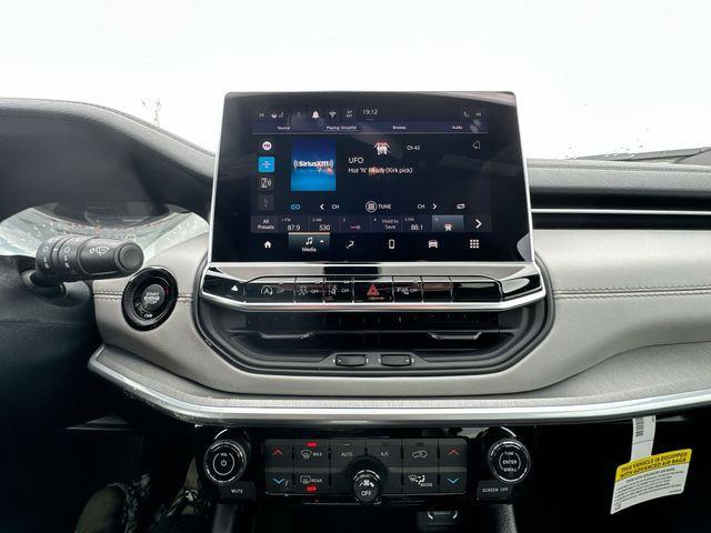 new 2026 Jeep Compass car, priced at $30,773