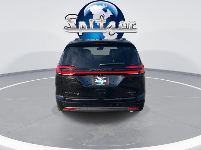 new 2026 Chrysler Pacifica car, priced at $47,706