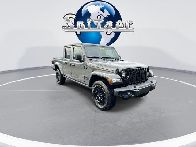 used 2021 Jeep Gladiator car, priced at $26,114