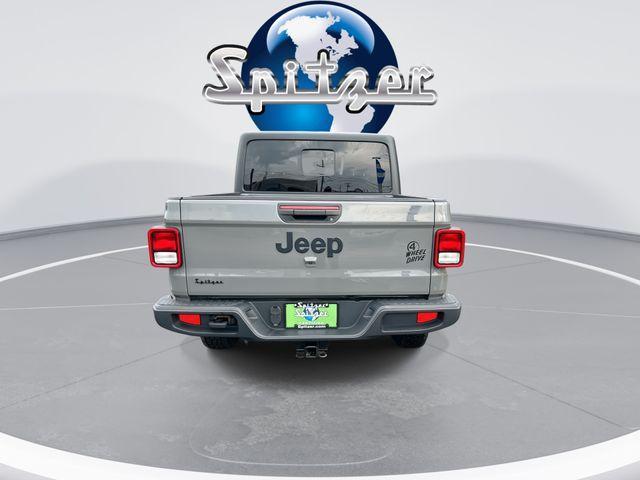 used 2021 Jeep Gladiator car, priced at $26,114