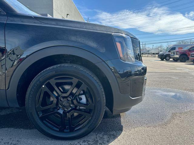 used 2025 Kia Telluride car, priced at $41,441