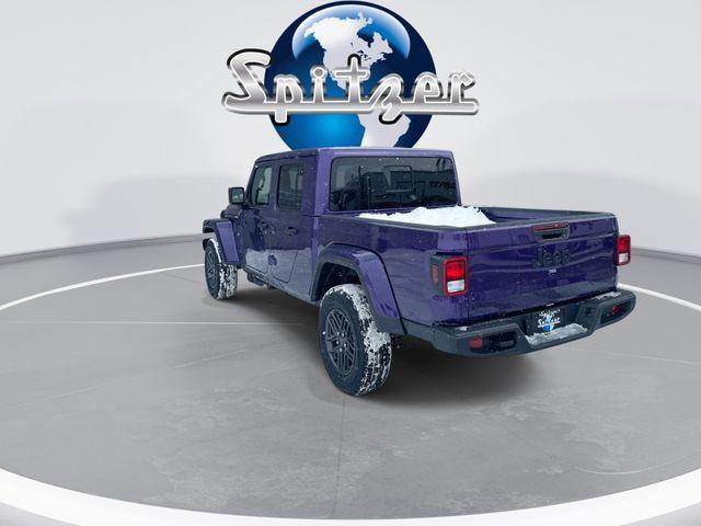 new 2026 Jeep Gladiator car, priced at $43,597