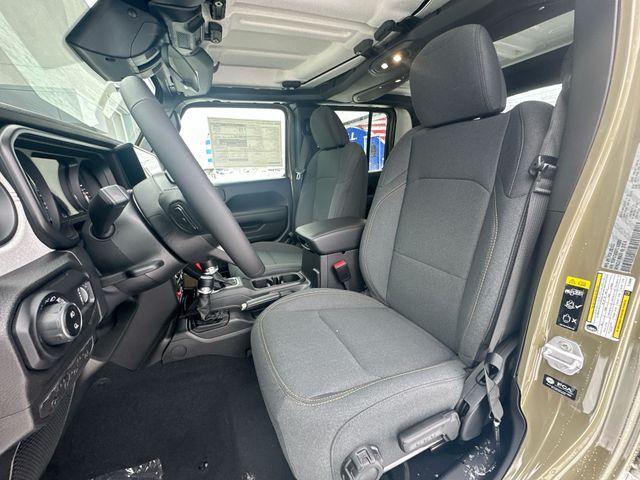 new 2026 Jeep Gladiator car, priced at $45,684