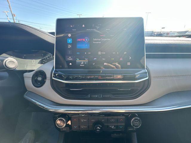 used 2024 Jeep Compass car, priced at $25,995