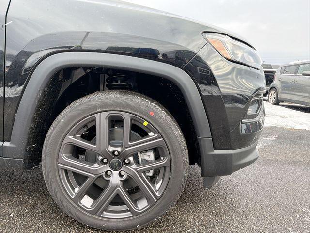 new 2026 Jeep Compass car, priced at $31,175