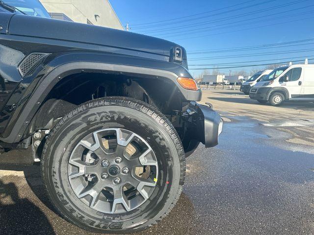 new 2026 Jeep Gladiator car, priced at $44,151