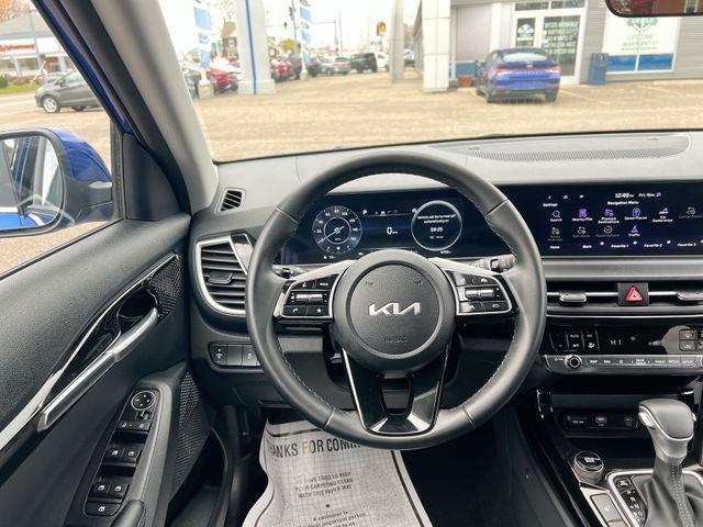 used 2024 Kia Seltos car, priced at $26,330