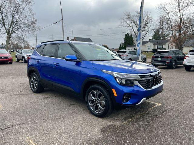 used 2024 Kia Seltos car, priced at $26,330