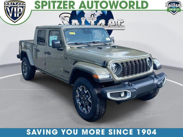 new 2026 Jeep Gladiator car, priced at $48,605