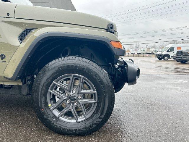 new 2026 Jeep Gladiator car, priced at $41,800