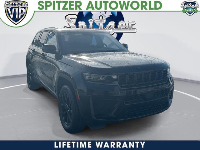 new 2026 Jeep Grand Cherokee car, priced at $48,525
