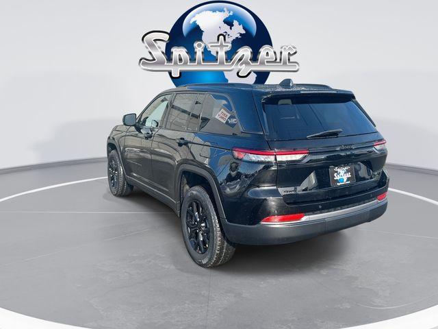 new 2026 Jeep Grand Cherokee car, priced at $47,525