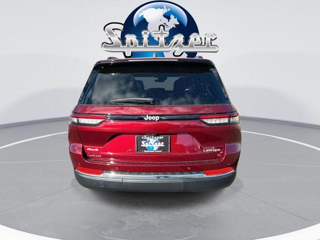 new 2025 Jeep Grand Cherokee car, priced at $42,880