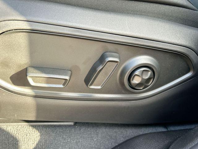 new 2025 Jeep Grand Cherokee car, priced at $42,880