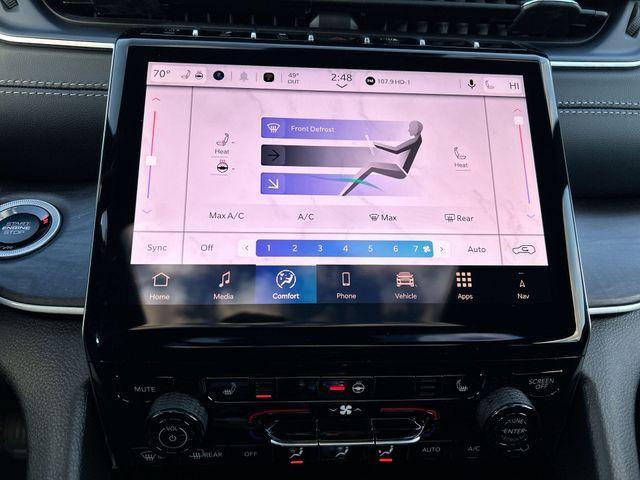 new 2025 Jeep Grand Cherokee car, priced at $42,880