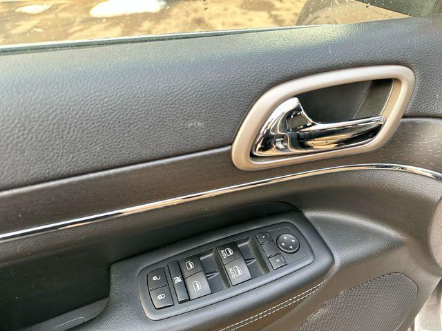 used 2016 Jeep Grand Cherokee car, priced at $15,333