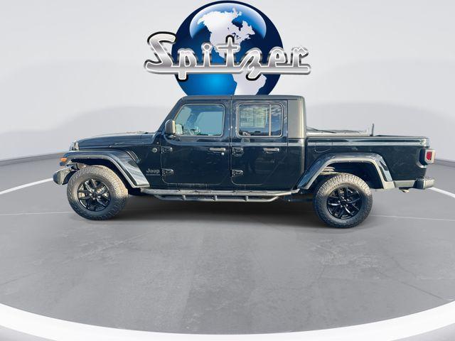 used 2022 Jeep Gladiator car, priced at $32,034