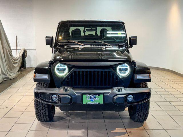 used 2022 Jeep Gladiator car, priced at $32,034