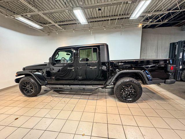 used 2022 Jeep Gladiator car, priced at $32,034