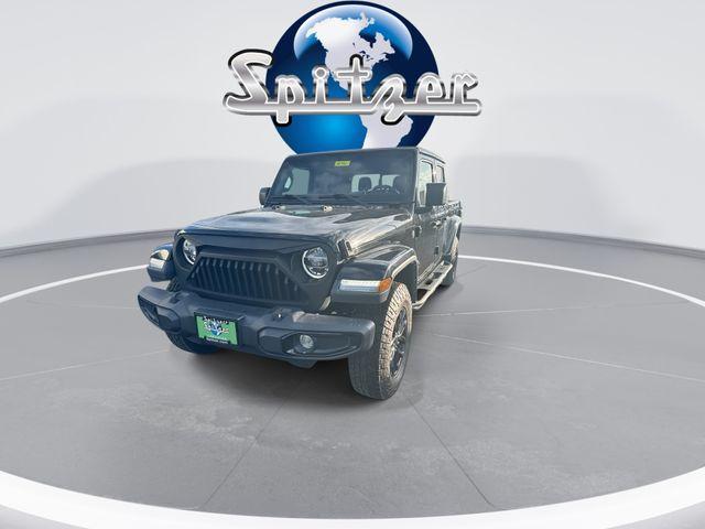 used 2022 Jeep Gladiator car, priced at $32,034