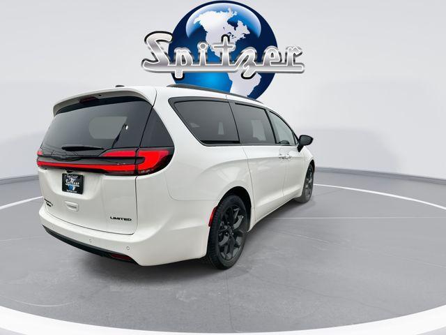 new 2026 Chrysler Pacifica car, priced at $53,045