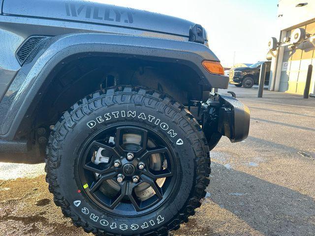 new 2026 Jeep Gladiator car, priced at $47,434