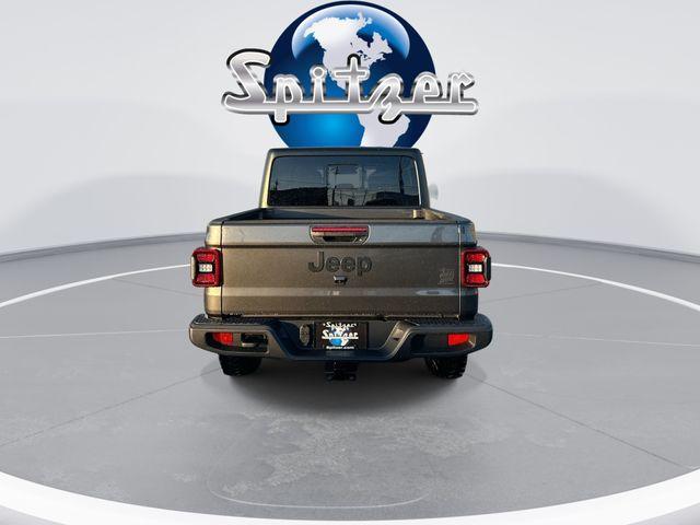 new 2026 Jeep Gladiator car, priced at $47,434