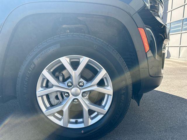 used 2023 Jeep Grand Cherokee car, priced at $28,670