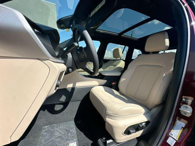 new 2026 Jeep Grand Cherokee car, priced at $45,927