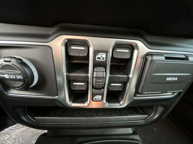 new 2026 Jeep Wrangler car, priced at $46,411