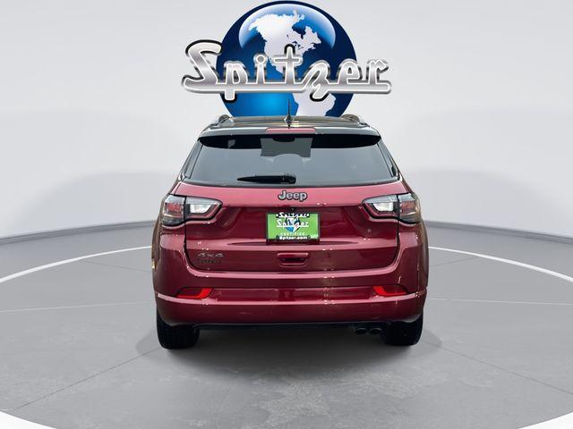 used 2022 Jeep Compass car, priced at $25,096