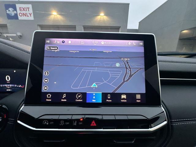 used 2022 Jeep Compass car, priced at $25,096