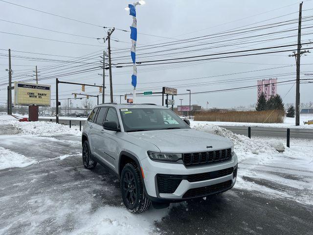 new 2026 Jeep Grand Cherokee car, priced at $41,179