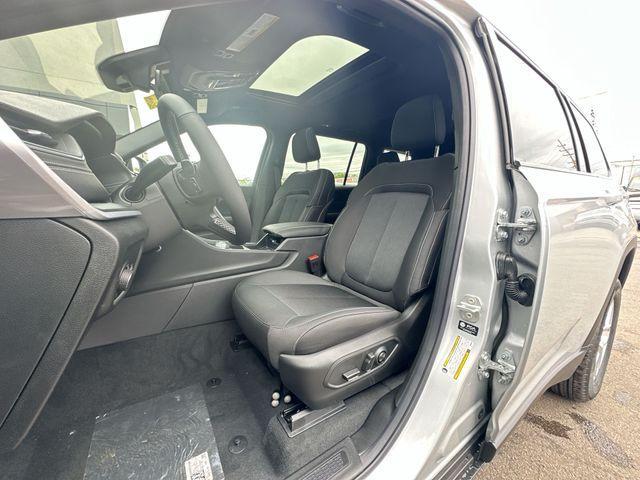 new 2026 Jeep Grand Cherokee L car, priced at $40,957