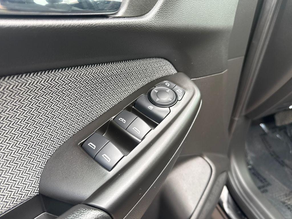 used 2025 Chevrolet TrailBlazer car, priced at $23,000