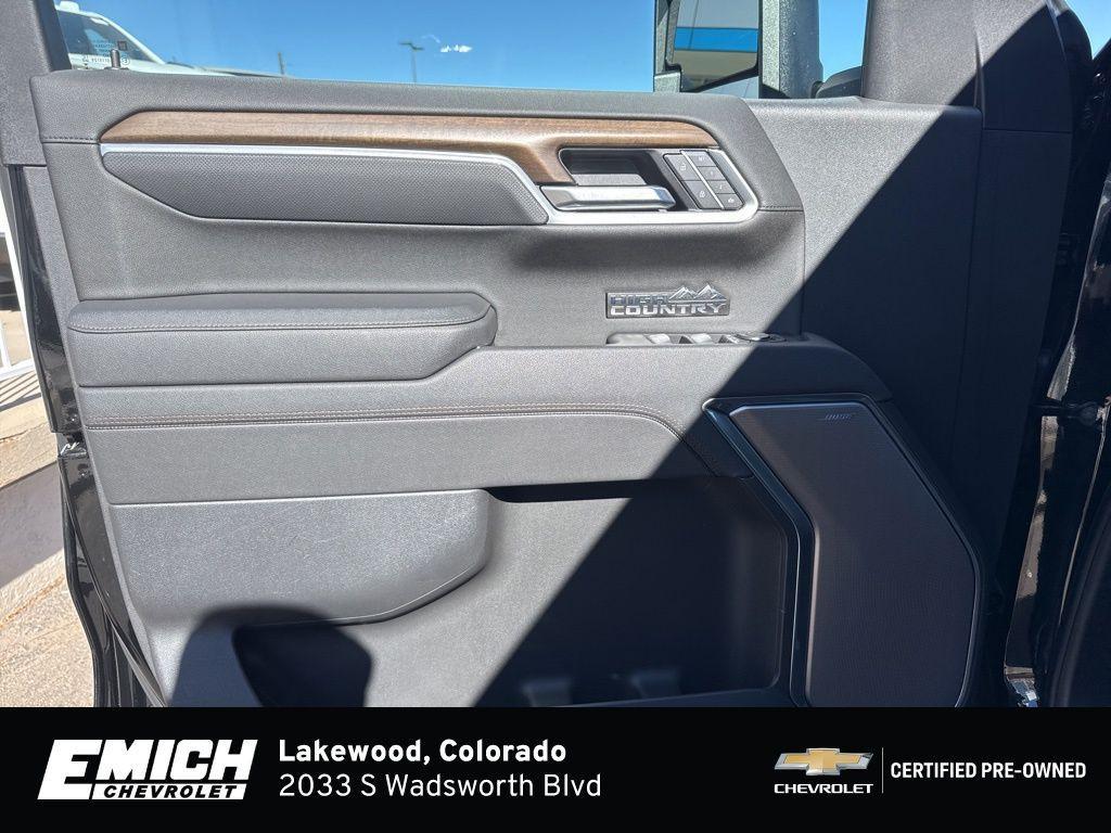 used 2025 Chevrolet Silverado 1500 car, priced at $54,000