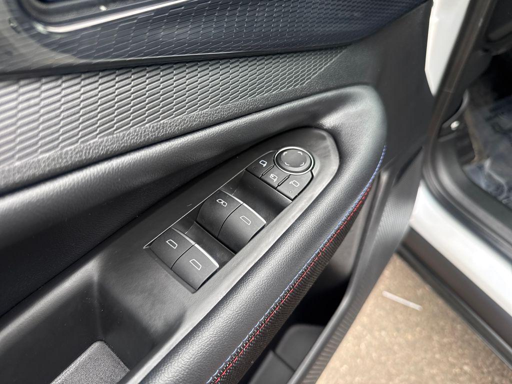 used 2025 Chevrolet Blazer EV car, priced at $32,600