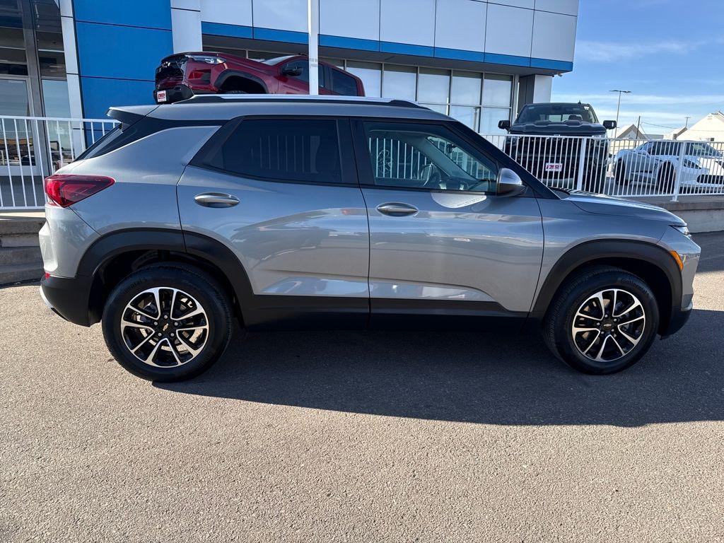 used 2025 Chevrolet TrailBlazer car, priced at $23,000