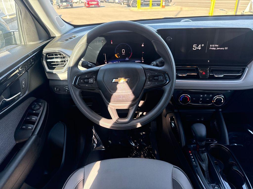 used 2025 Chevrolet TrailBlazer car, priced at $23,000