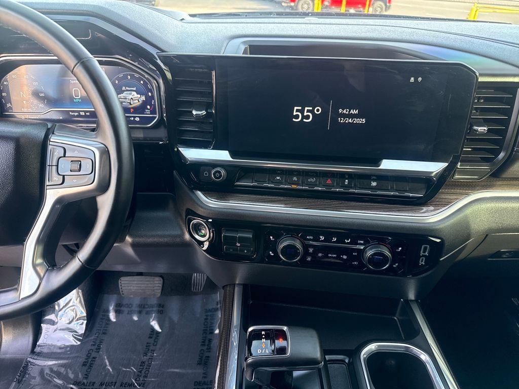 used 2025 Chevrolet Silverado 1500 car, priced at $52,000