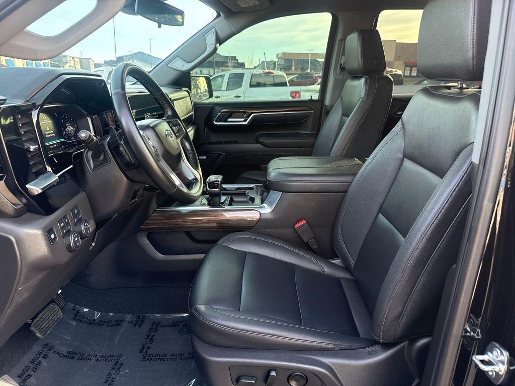 used 2025 Chevrolet Silverado 1500 car, priced at $52,000