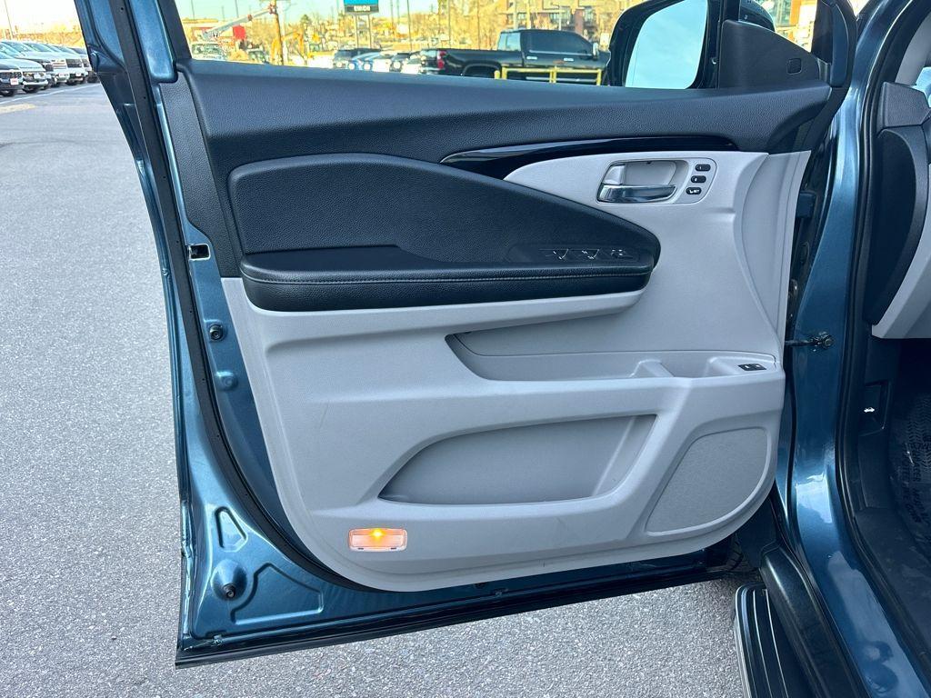 used 2016 Honda Pilot car, priced at $17,000