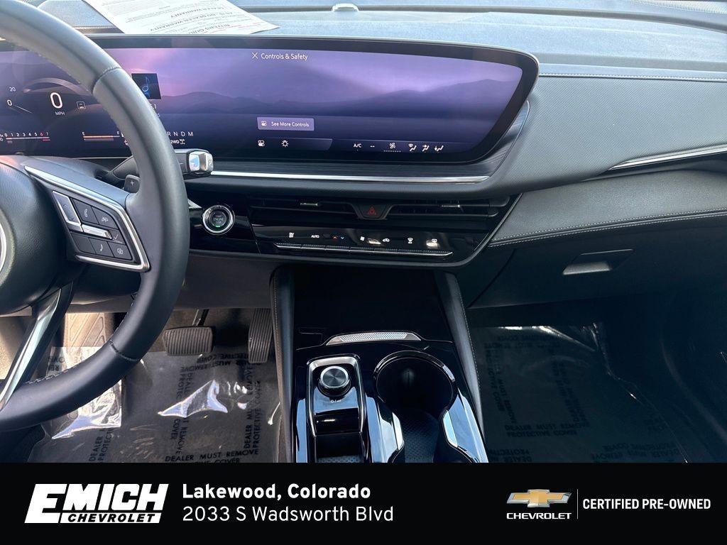 used 2025 Buick Envision car, priced at $29,200