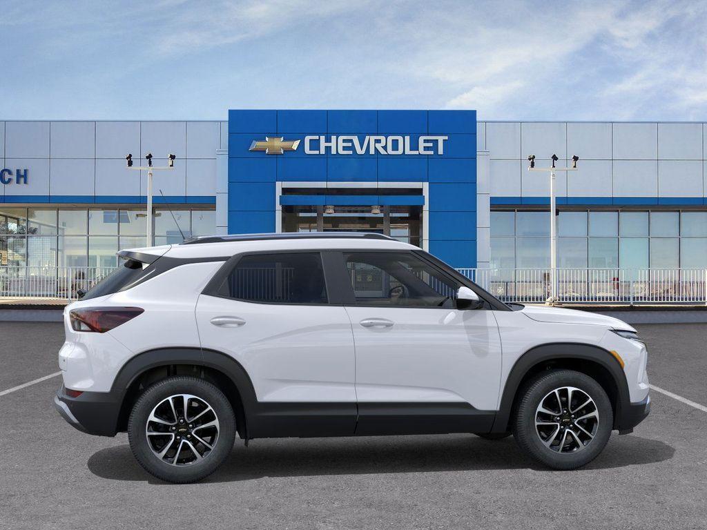 new 2026 Chevrolet TrailBlazer car, priced at $26,405