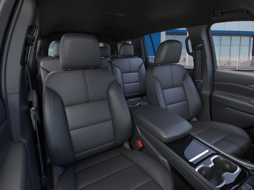 new 2026 Chevrolet Traverse car, priced at $59,202