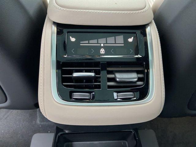 new 2026 Volvo XC90 car, priced at $76,075